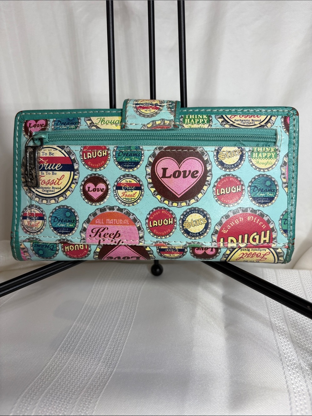 Fossil Teal Bottle Cap-Print Zip Wallet / Checkbook Cover - Picture 2 of 15